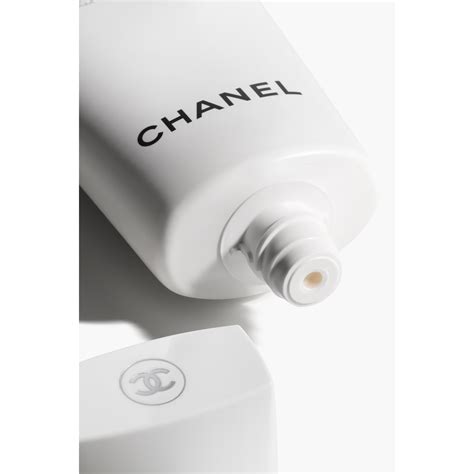 chanel brightening makeup remover|best chanel face wash.